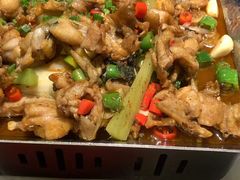 -蛙舍·炭烧牛蛙(东百中心店)