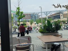 -必胜客(尹山湖歌林公园店)