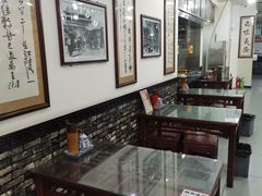 -牛一嘴·兰州牛肉面·大盘鸡(财富中心店)