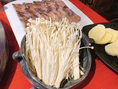 不塞牙金针菇-谭鸭血老火锅(漳州路店)