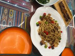 -乡村馕坑肉·烧烤·新疆菜·本地人更爱吃(阿勒泰首店)