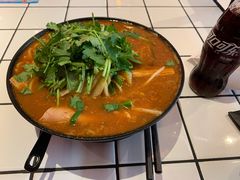 -肥汁米蘭香港米线(长宁来福士店)