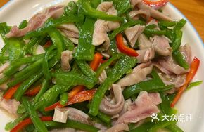 Green Pepper Stir-fried Tripe Strips