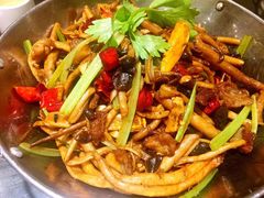 -刘胖子家常菜·蹄花焖藕(中南店)