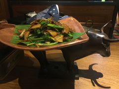 -云海肴·汽锅鸡·云南代表菜(天山百盛优客店)