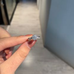 -VE DIAMOND·天然&培育钻石定制