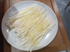 -小花花炭火烤肉·十五年延吉风味(左家庄店)