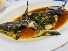 -万龙洲海鲜(大兴绿地缤纷城店)