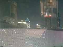 -深圳罗湖东门步行街亚朵X酒店