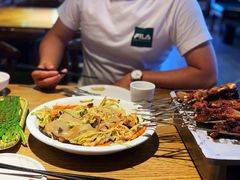 大拉皮-大闫家烧烤·小海鲜家常菜(郑庄店)