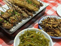 -罗霸蛮老岳阳大排档·鲜货烧烤·土吊子煨砂锅烧菜