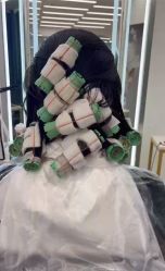 -MODEL'S HAIR