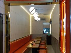 -白玉兰食品甜凤店(合生汇店)