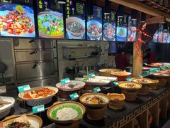 -头上红煨盐鸡·非遗院子餐厅