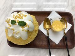 芒果肉加芒果冰淇淋-丹礼糖甜品