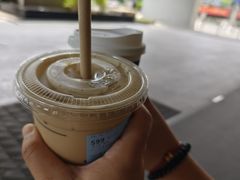 -瑞幸咖啡(艺树家工场店)