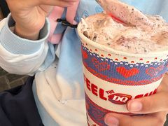 -DQ·蛋糕·冰淇淋(大宁国际商业广场店)