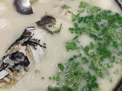 -香山湖家家宴(中山陵店)