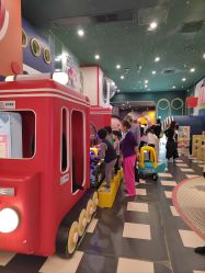 -meland club亲子乐园(北京芳圆里ID MALL店)