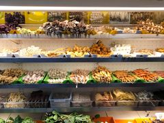 自助取餐区-万记麻辣烫国展总店