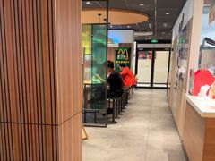 -麦当劳(百联西郊购物中心店)
