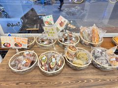-雀食面包店(钟楼店)