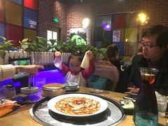 -三人行骨头王火锅(长寿店)