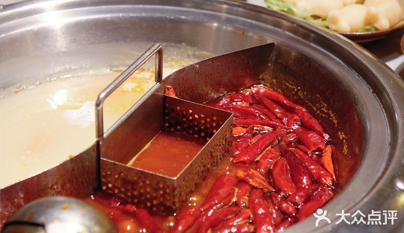 啊啊啊啊啊~这家火锅真的太正宗了吧🥘