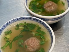 -潮界(LU·ONE凯德晶萃广场店)