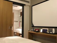 -柏曼酒店(广州天河体育中心林和西地铁站店)