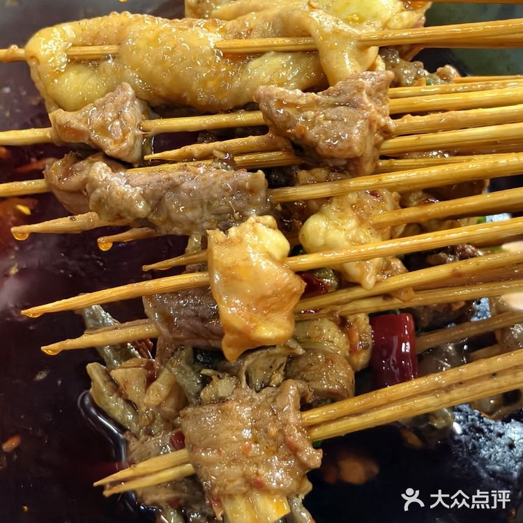 哪个闷墩！串串敢这样做…