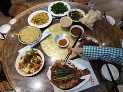 -岩保农家乐