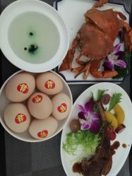 -爱月坊产后护理中心(万达店)
