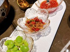 -海派悦庭·海胆烧麦·新融合菜(凯德广场店)