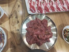 -青瓦餐厅·生鱼片·韩园烤肉(西塔店)