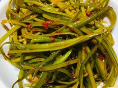 -罗霸蛮老岳阳大排档·鲜货烧烤·土吊子煨砂锅烧菜