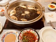 -一绪に寿喜烧(荟聚店)