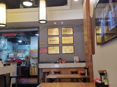 大堂-秦云老太婆摊摊面(全国总店)