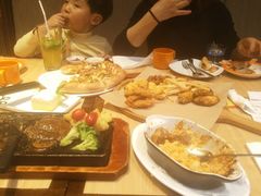 -必胜客(城西银泰店)