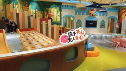 -MELAND CLUB亲子乐园•派对(虹桥万象城店)