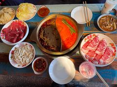 -房子红了鱼豆花重庆老火锅(广厦学院店)