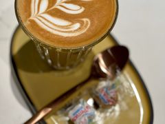 澳白-潮一不贰·法式甜品·生日蛋糕·西式简餐(外滩店)