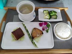 -亚龙湾老厨房·海南家常味
