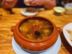 -老滇山寨•云南特色菜•地方菜•民族风情歌舞表演(金碧店)