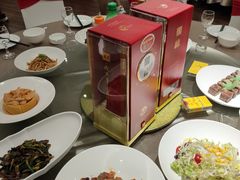 -南京悦客假日酒店
