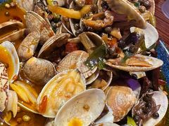 -蚝堡海鲜·威海菜·海肠捞饭·烧烤·亚洲吃蚝公司(幸福门店)