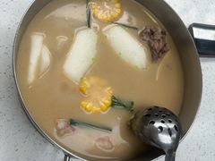 -肥仔文澳门猪骨煲(南京西路店)