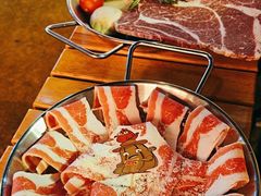 -叽叽扎扎烤肉场(生态城万达店)