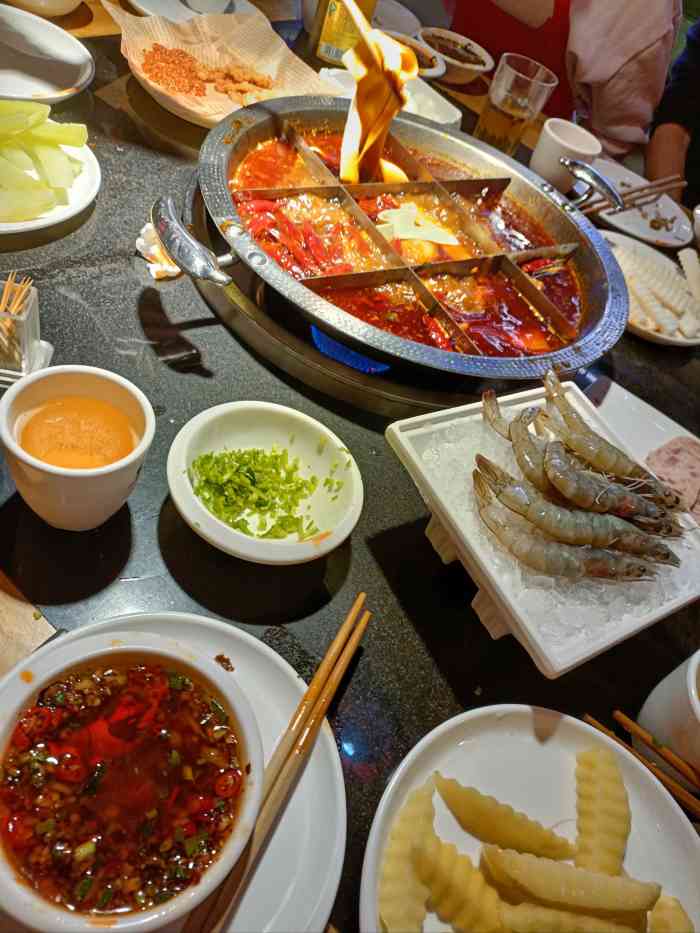 吴老幺火锅(三林店)-"今天刚和老公去拔草,我们坐短驳车就能到.