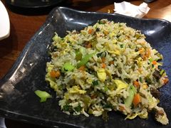 酸菜牛肉粒炒饭-张果佬年糕卷(科巷店)